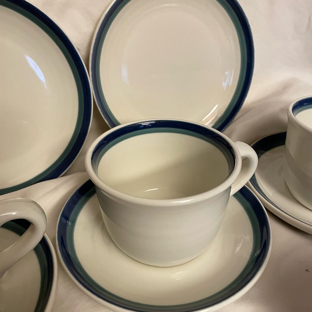 Pfaltzgraff Northwinds Assortment : Cups/Saucers, Salad Plates, Salt & Pepper - Picture 2 of 4